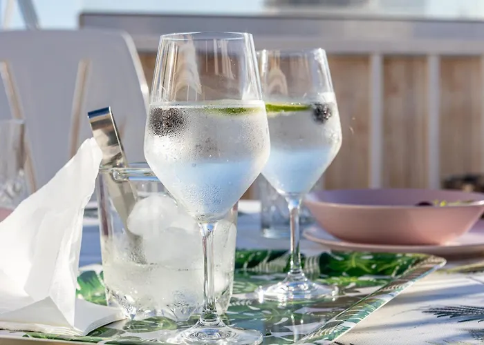 ático Del Sol Segunda Línea Playa En Fuengirola